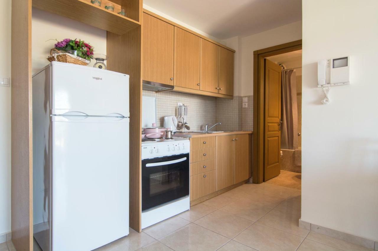 Lovely Apartment Xylokastro 2Nd Floor Exterior photo